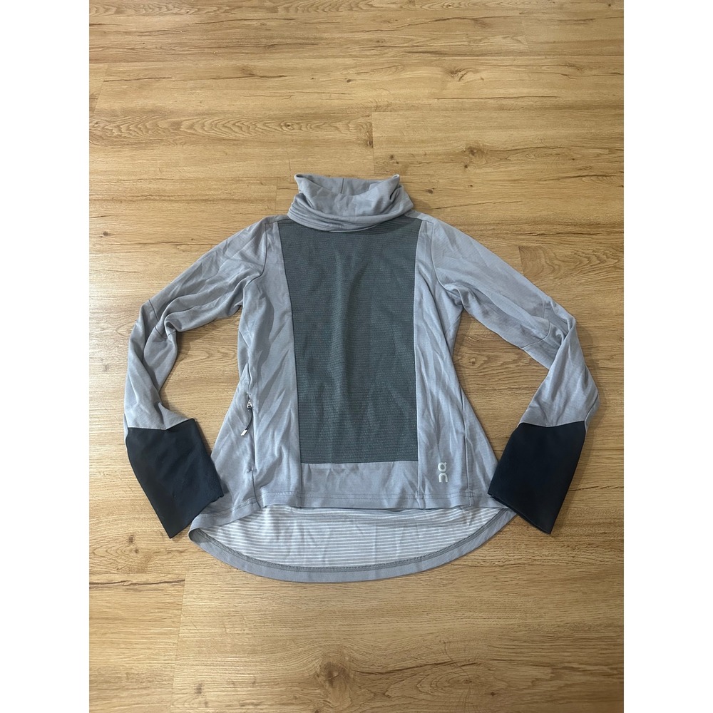 On Running Weather Shirt Womens Small Grey Black Long Sleeve Funnel Neck Running